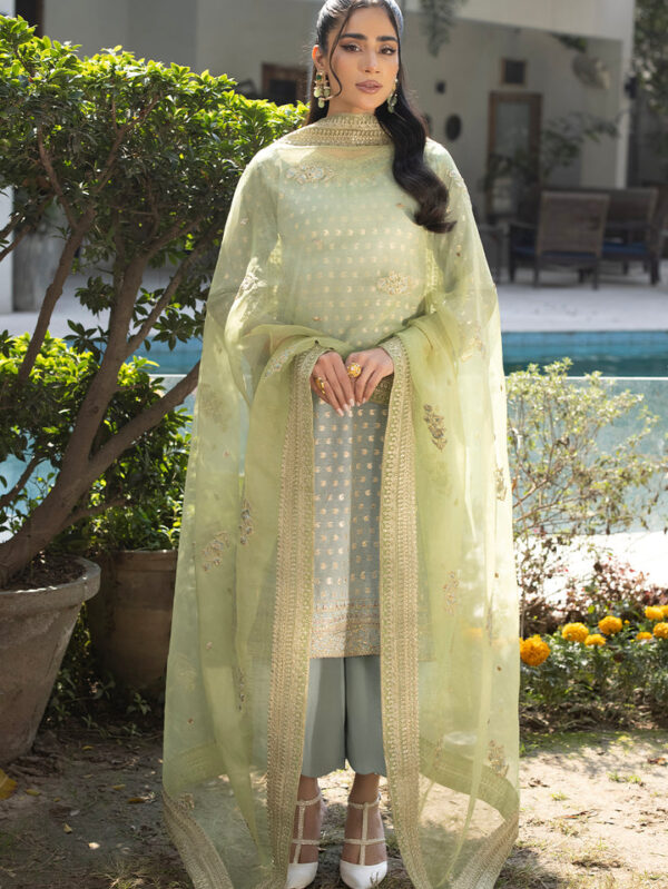 Traditional Paisley Motifs Suit - DOVE