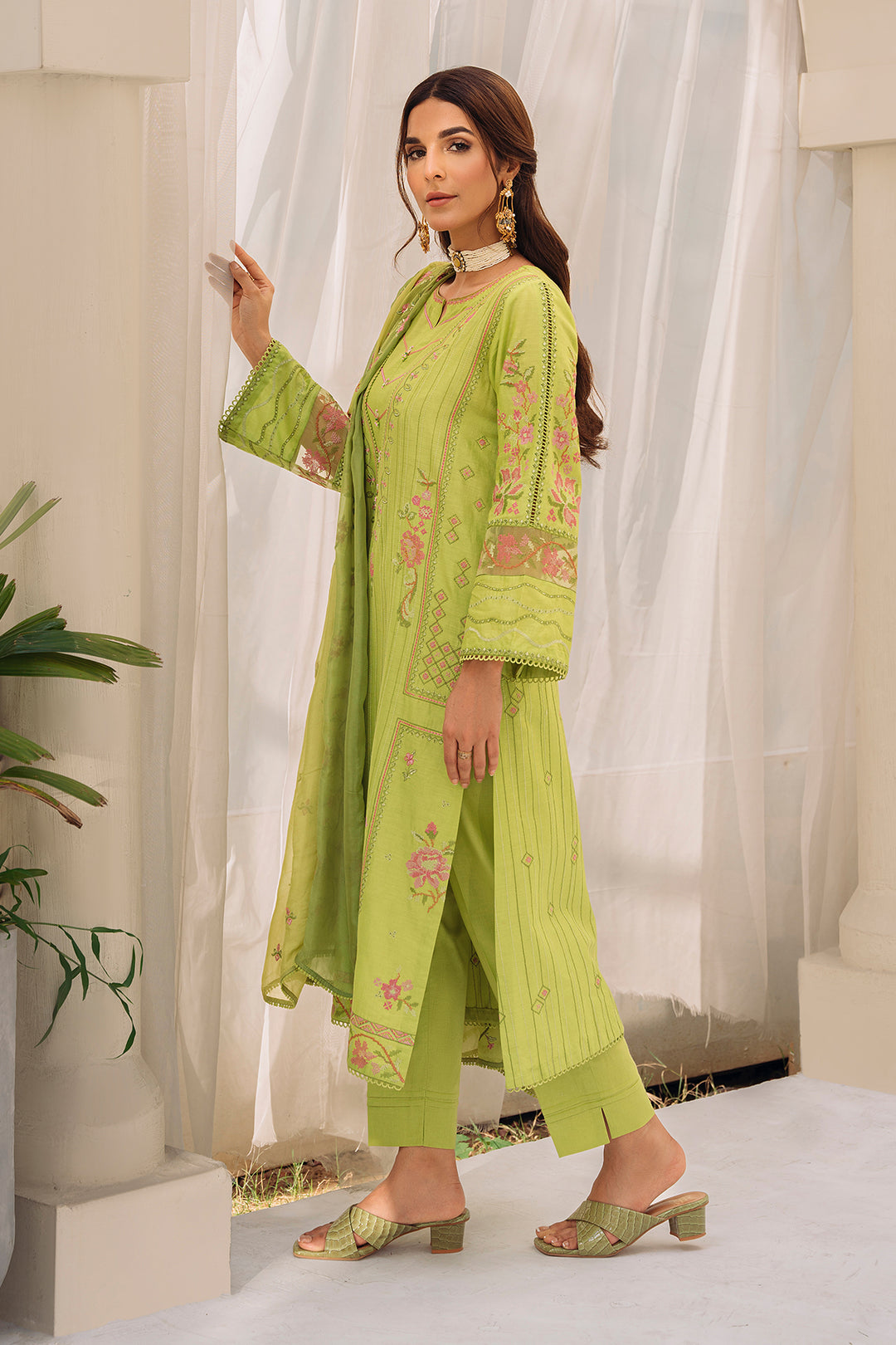 Luxury Lawn Parrot Green Suit - LONDONITE - Image 4