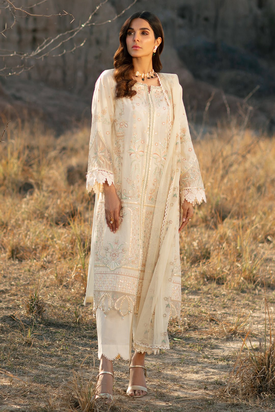 Luxury Lawn Off-White Suit - Meehru