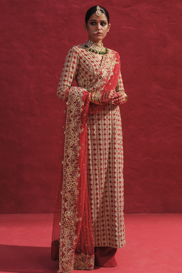 The Boldness Of Deep Red - Nigaar