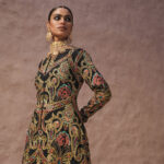 luxurious Black Fabric Suit - Marvi