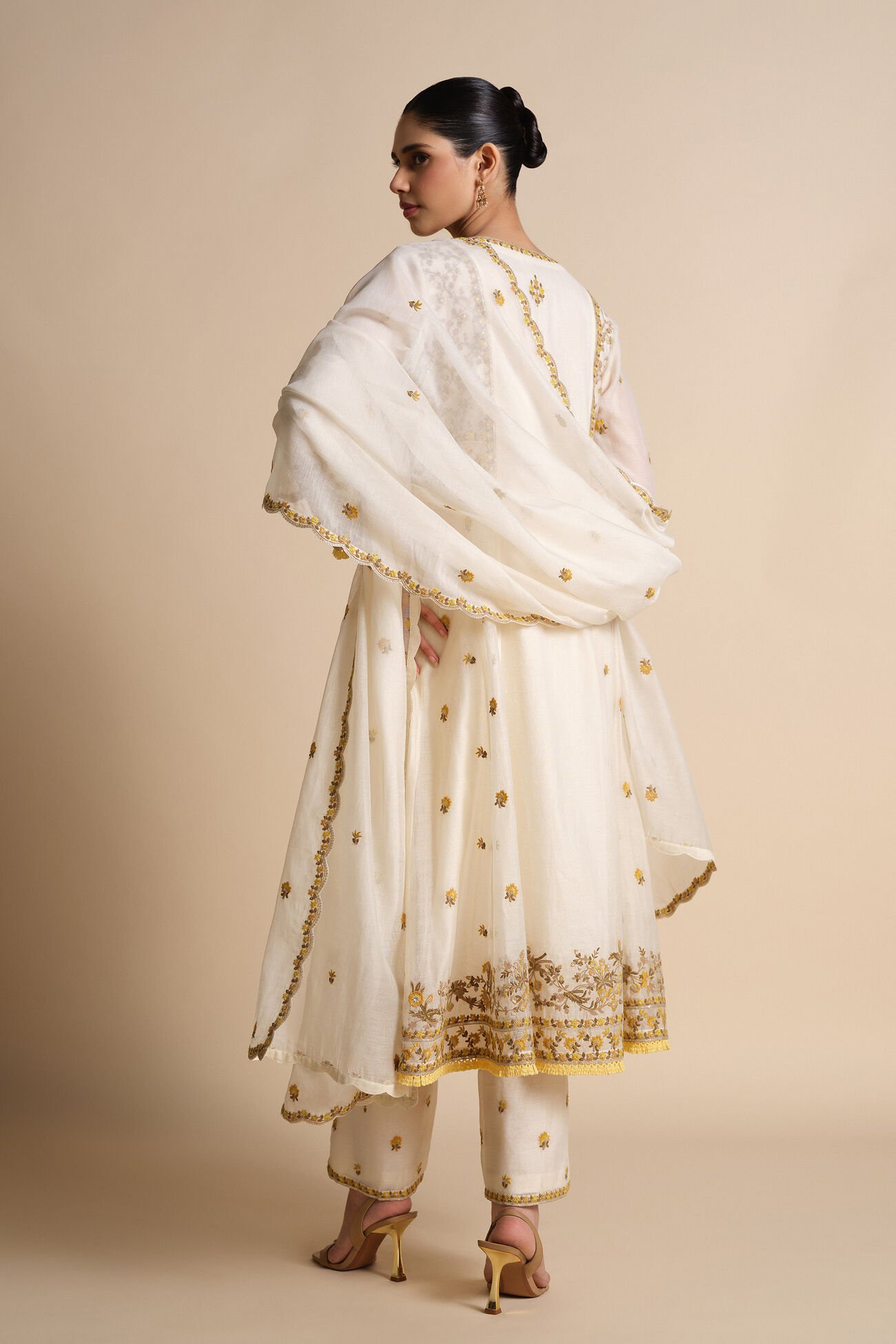 Amra Mul Suit Set in Natural tone - Image 4