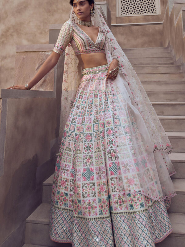 Kripali Lehenga - Cream