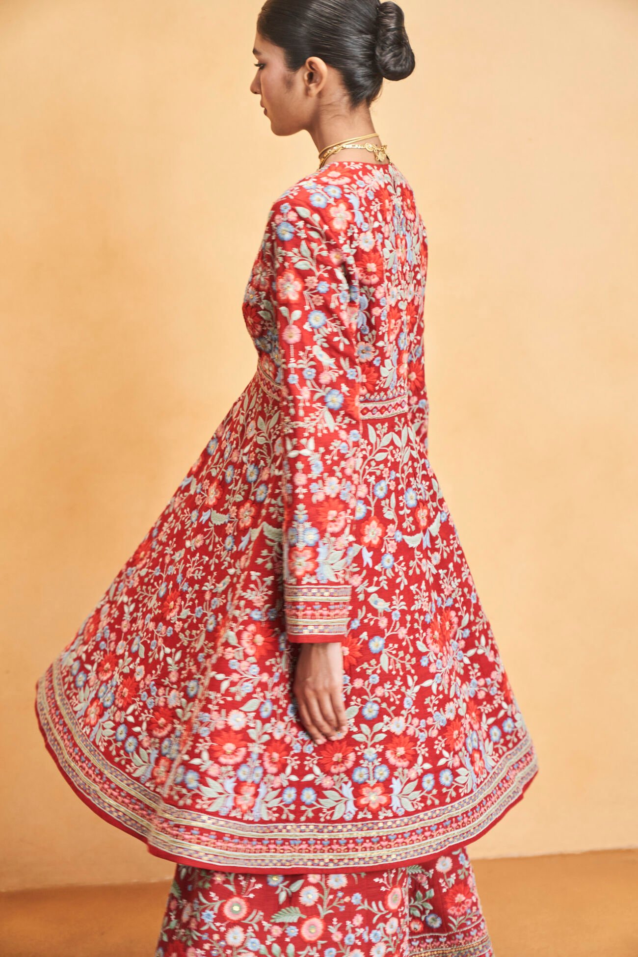 Ballad Embroidered Zardozi Silk Set in Red - Image 2