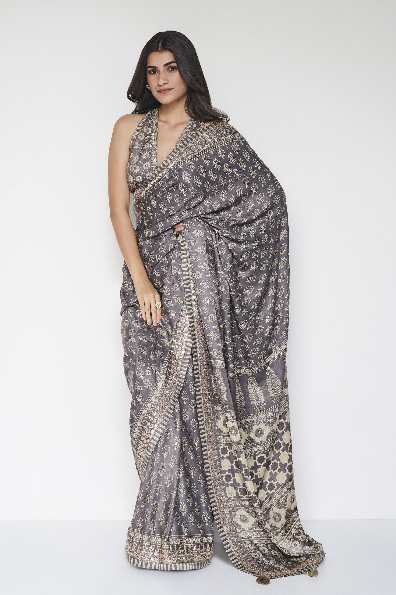 Ranjeeta Ajrakh Printed Silk Saree in Grey - Image 6
