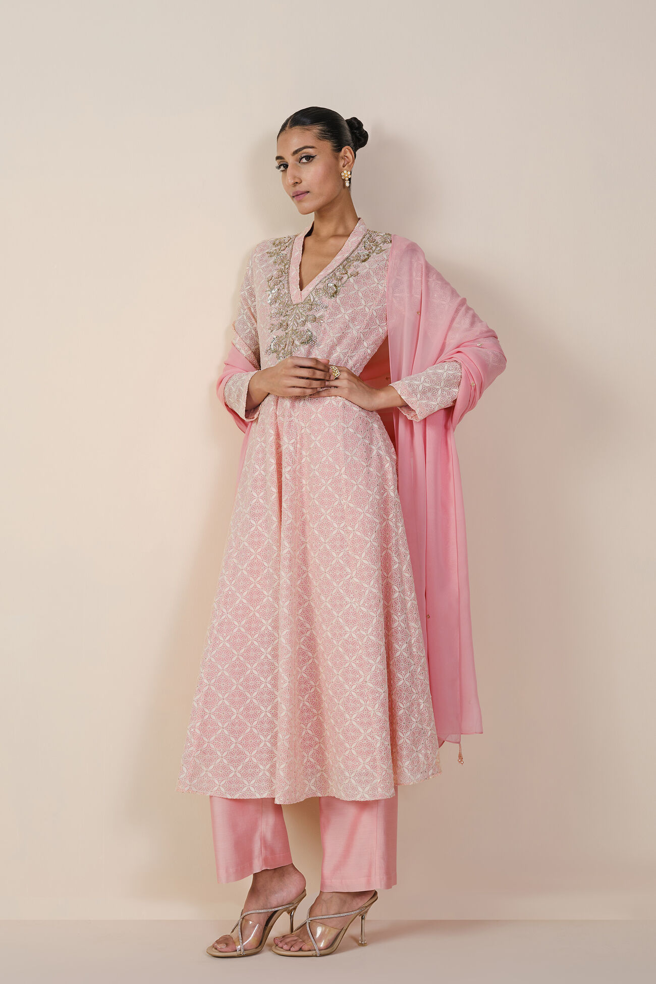 Josika light-Embroidered Georgette Suit in Blush - Image 4