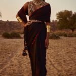 Bandhani Saree - Black/Red