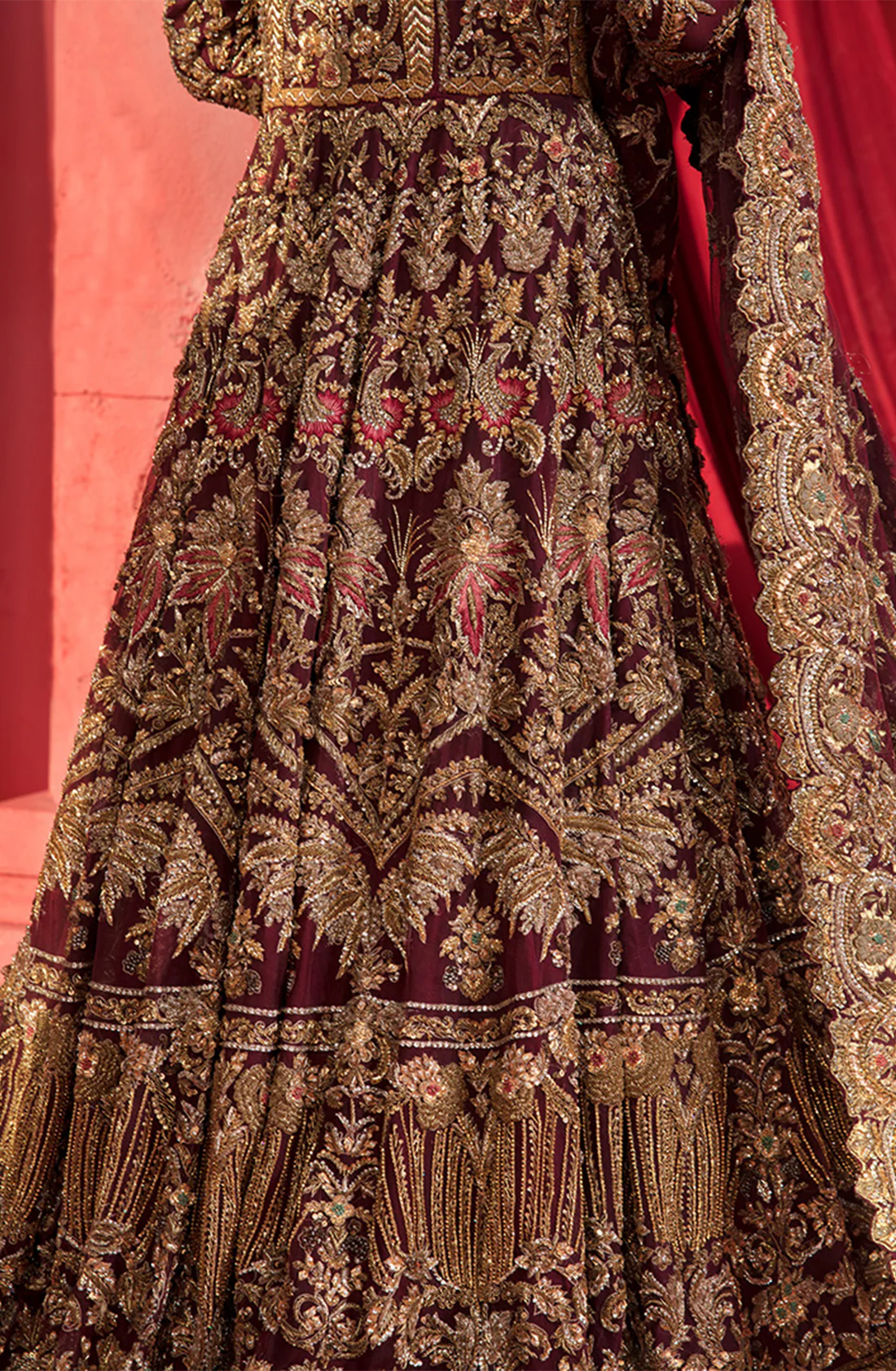 Elegant Maroon Bridal Dress with Gold Accents - Image 2