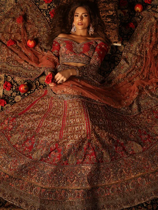 Bridal Lehenga Se