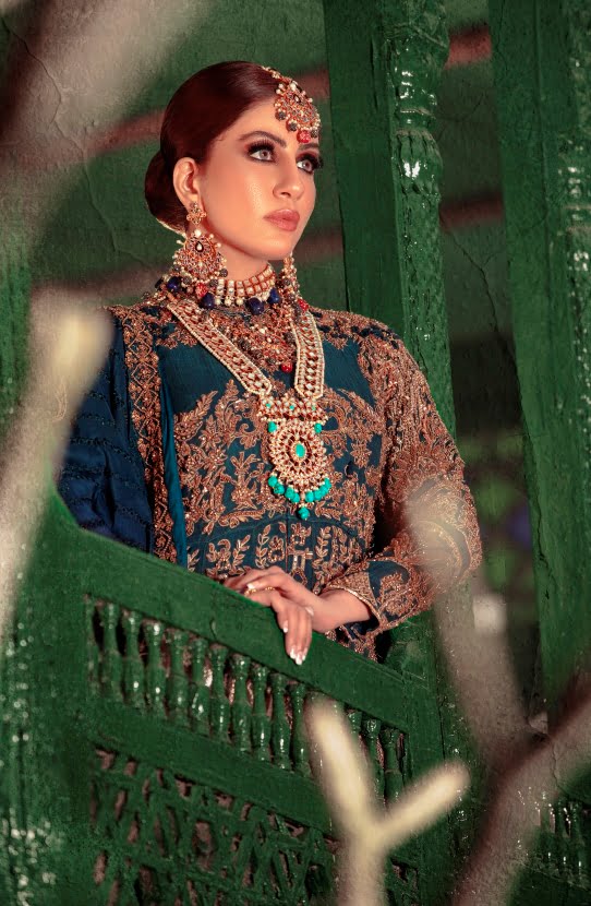 Traditional Front-Open Shirt with Dhaka Pants - Image 2