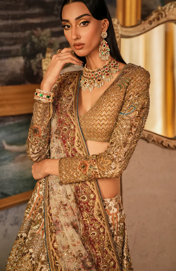 Ethereal White Bridal Lehnga - Image 3