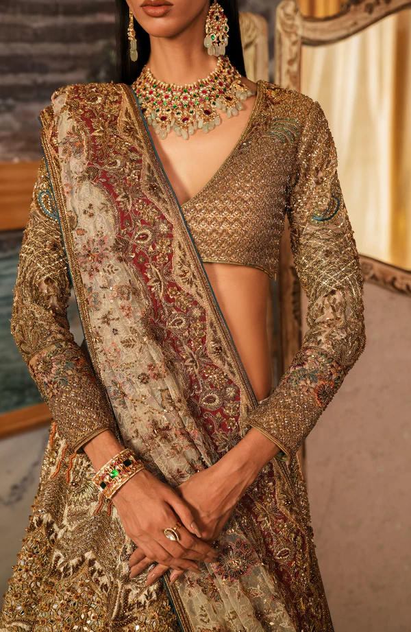 Ethereal White Bridal Lehnga - Image 2